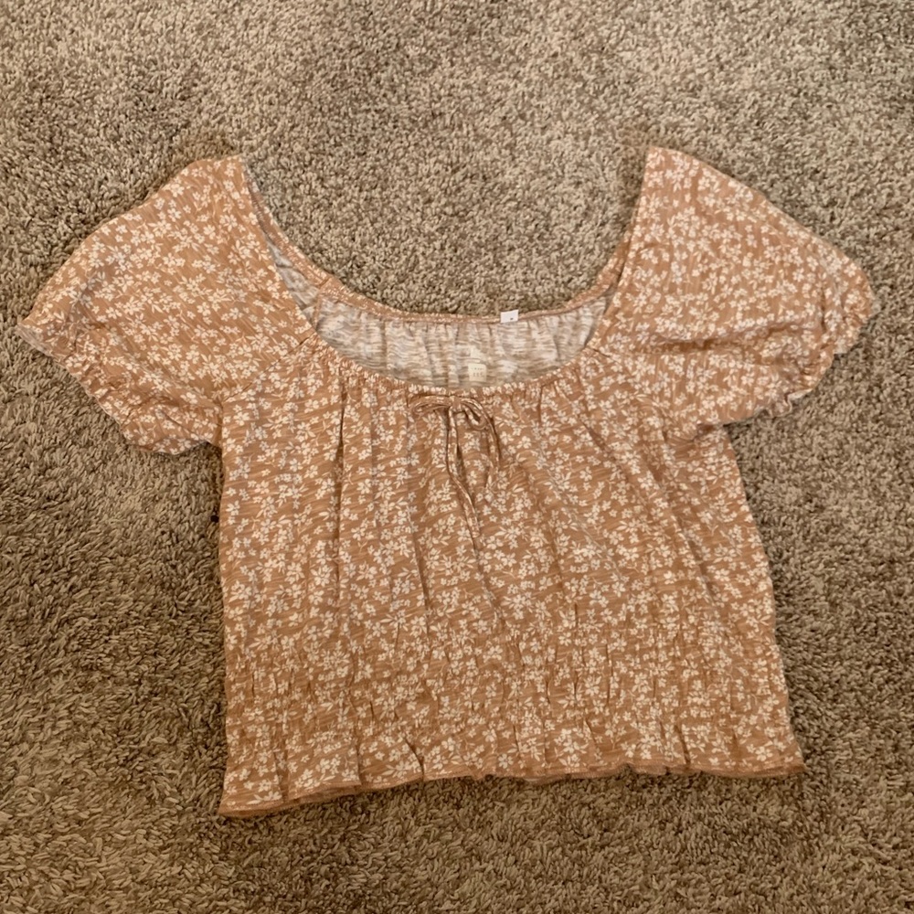 Me to We - Pacsun Floral Top